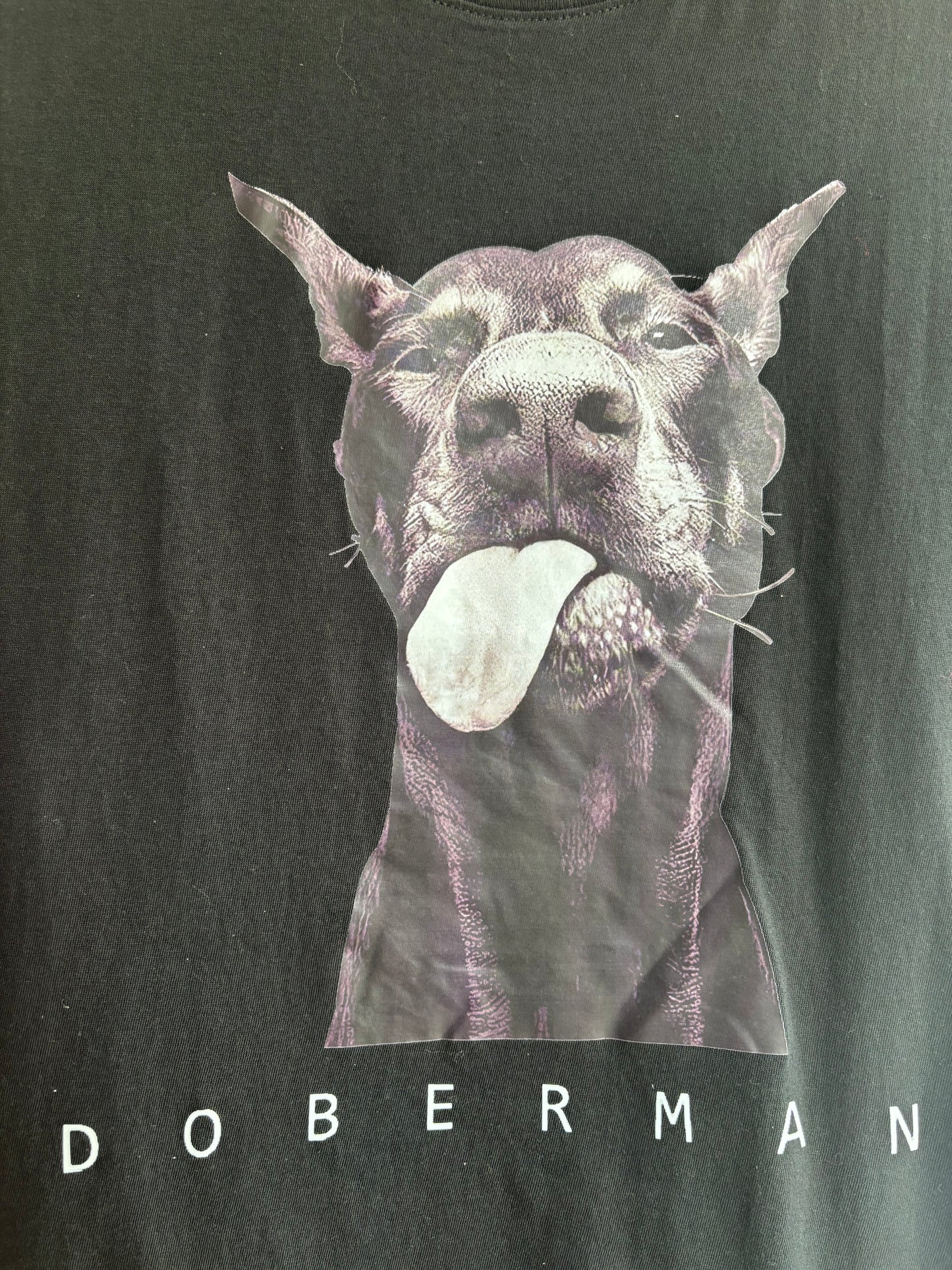 T-Shirt Dobermann - Attention, ca mord...ou pas!
