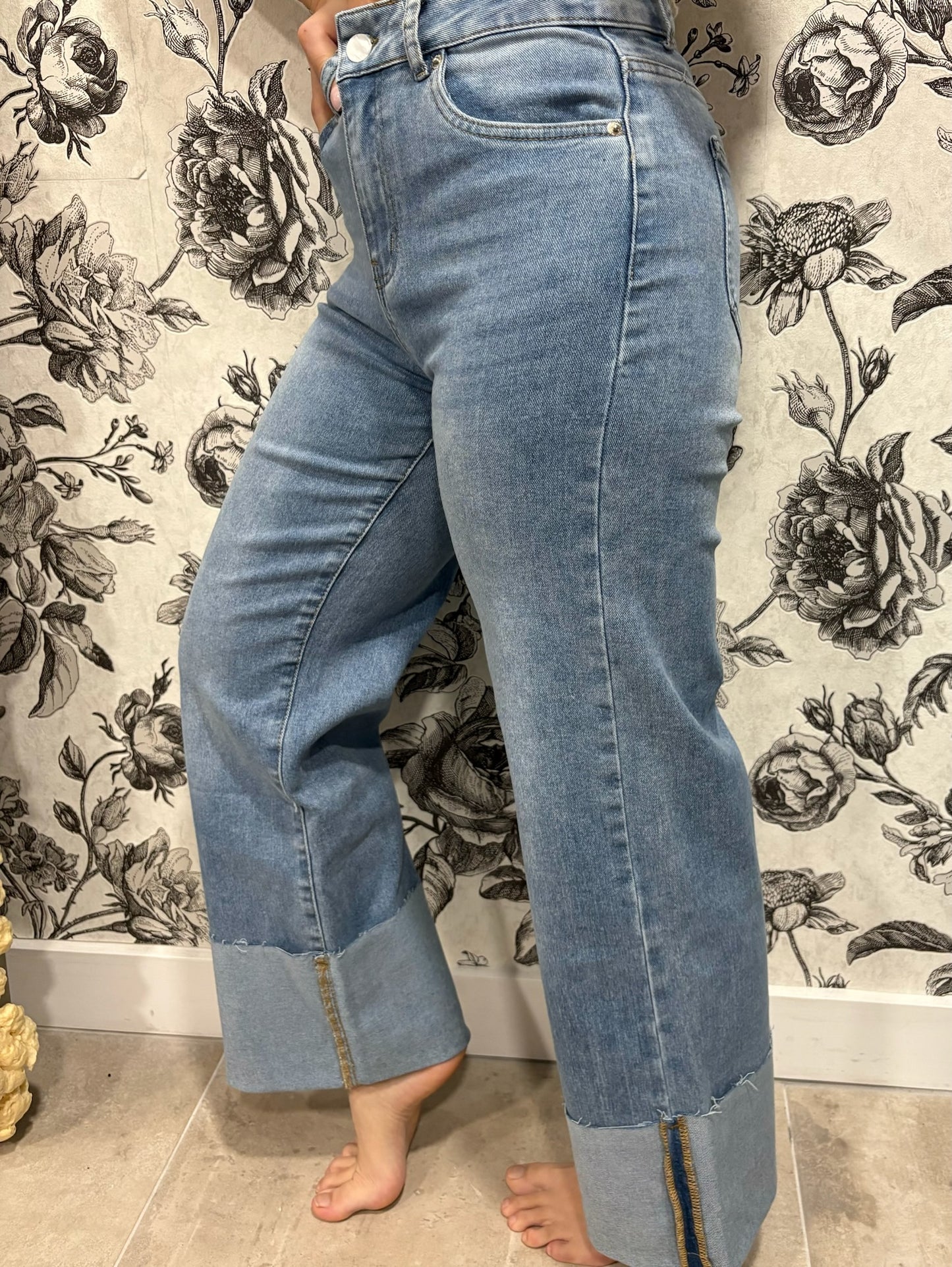 Jean flare effet brut